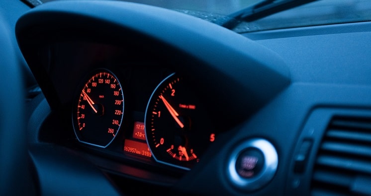Aktuelle Bußgelder, Punkte & Fahrverbote für 26 km/h zu schnell laut StVO